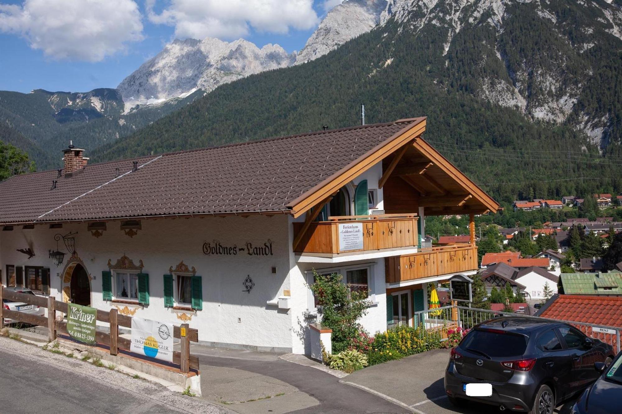 Ferienhaus Goldenes Landl Mittenwald Bagian luar foto
